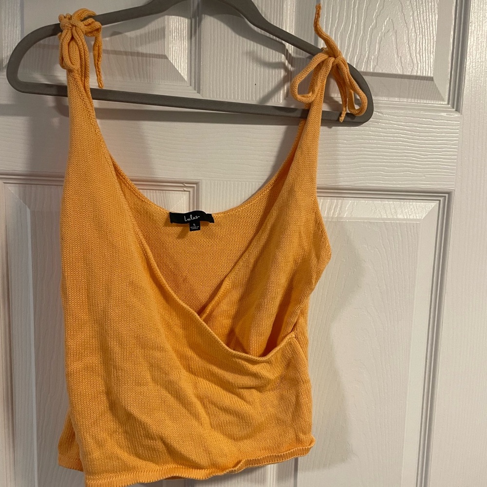 Lulu’s Knitted Crop Top